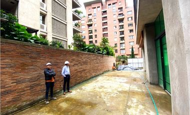 Local Comercial en Arriendo en El Poblado sector Las Lomas