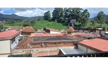 Edificio ubicado en el municipio de La Ceja Antioquia.