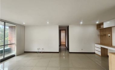Apartamento en Arriendo Ciudad del Rio Medellín