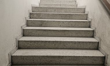 Propiedad en Hidalgo ideal para ,escuela, oficinas y comercial.