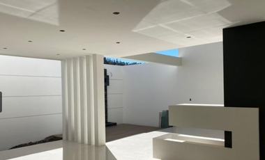 EXCLUSIVA CASA EN VENTA PUNTALBA, MORELIA