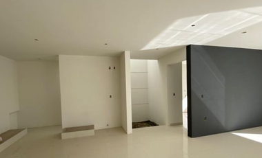 EXCLUSIVA CASA EN VENTA PUNTALBA, MORELIA