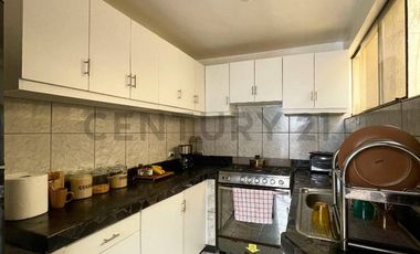 VENTA DE CASA DE 3PISOS EN URB. LAS BRISAS DE VILLA-CHORRILLOS