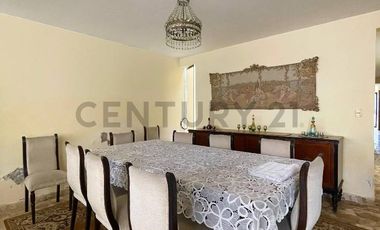 VENTA DE CASA DE 3PISOS EN URB. LAS BRISAS DE VILLA-CHORRILLOS