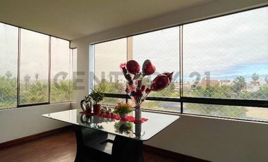 VENTA DE CASA DE 3PISOS EN URB. LAS BRISAS DE VILLA-CHORRILLOS