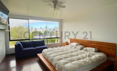 VENTA DE CASA DE 3PISOS EN URB. LAS BRISAS DE VILLA-CHORRILLOS