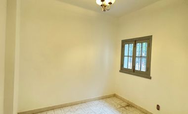 Vende Dos Casas Espectaculares Independiente Habitacional o Comercial Miraflores