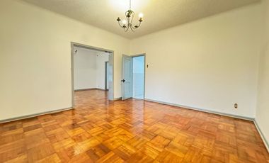 Vende Dos Casas Espectaculares Independiente Habitacional o Comercial Miraflores