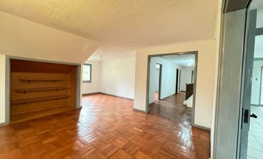 Vende Dos Casas Espectaculares Independiente Habitacional o Comercial Miraflores