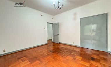 Vende Dos Casas Espectaculares Independiente Habitacional o Comercial Miraflores