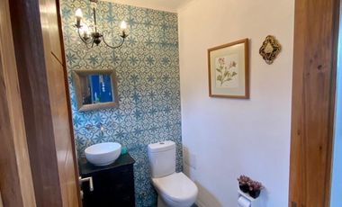 Venta Casa Moderna en condominio, Mantagua