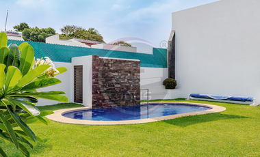 Encantadora Casa en venta en Lomas de Cocoyoc