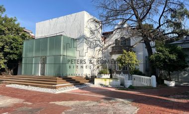 Casa con Uso Comercial Limitado en Paseo de la Reforma