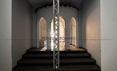 Casa con Uso Comercial Limitado en Paseo de la Reforma