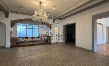 Casa con Uso Comercial Limitado en Paseo de la Reforma