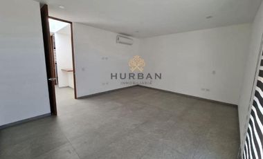 HURBAN VENDE casa en coto LORETA al norponiente de la ciudad.