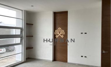 HURBAN VENDE casa en coto LORETA al norponiente de la ciudad.