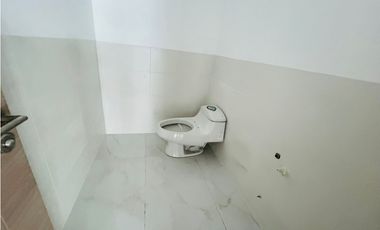 Guayaquil La Kennedy, Local Comercial en Renta, 194m2, 1 Ambiente