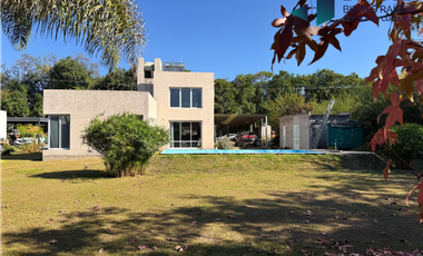 VENTA CASA B° PRIVADO LOS OLMOS ZONA SUR