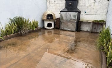 Casa 3 Ambientes con cochera pasante