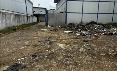 RIO ABAJO / TERRENO / 550M / PLANO / VIA PRINCIPAL