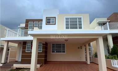 VENDO CASA EN PH BRISAS POINT, BRISAS DEL GOLF (9)