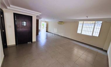 VENDO CASA EN PH BRISAS POINT, BRISAS DEL GOLF (9)