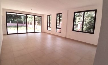 SEA CONFIABLE VENDE O ALQUILA CASA RESIDENCIAL CLAYTON FOREST