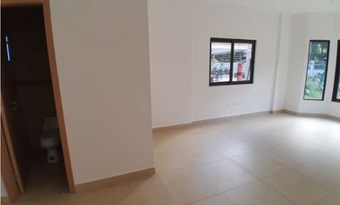 SEA CONFIABLE VENDE O ALQUILA CASA RESIDENCIAL CLAYTON FOREST