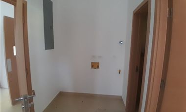 SEA CONFIABLE VENDE O ALQUILA CASA RESIDENCIAL CLAYTON FOREST