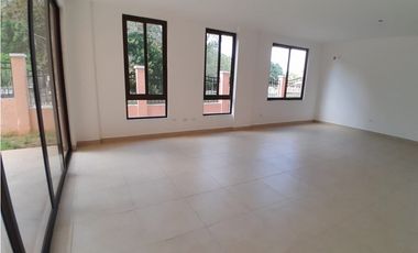 SEA CONFIABLE VENDE O ALQUILA CASA RESIDENCIAL CLAYTON FOREST