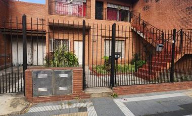Casa para 2 Familias en venta en Sarandi Oeste