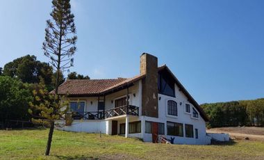 Casa en Arriendo en CASA EN CONDOMINIO DE CONCÓN, FRENTE A RITOQUE