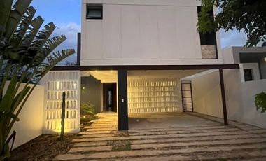 Casa en privada Zendera