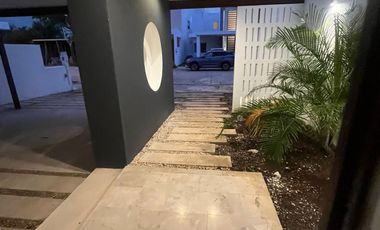 Casa en privada Zendera