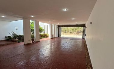 CASA EN VENTA EN MERIDA, EQUIPADA EN CHOLUL