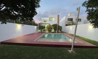 CASA EN VENTA EN MERIDA, EQUIPADA EN CHOLUL