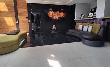 ESPECTACULAR CASA EN CERRADA A LA VENTA O RENTA EN BOSQUES DE LAS LOMAS (V)