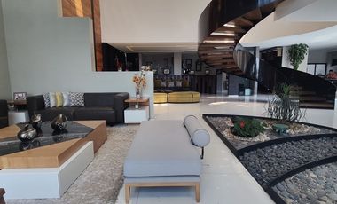 ESPECTACULAR CASA EN CERRADA A LA VENTA O RENTA EN BOSQUES DE LAS LOMAS (V)