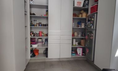 ESPECTACULAR CASA EN CERRADA A LA VENTA O RENTA EN BOSQUES DE LAS LOMAS (V)