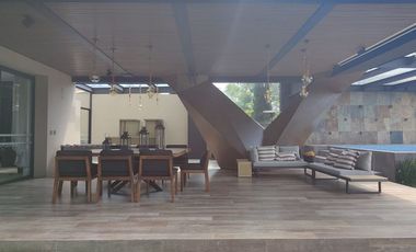 ESPECTACULAR CASA EN CERRADA A LA VENTA O RENTA EN BOSQUES DE LAS LOMAS (V)