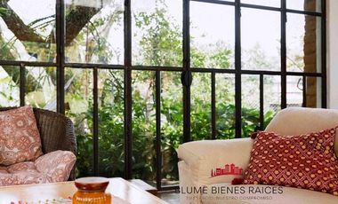 Renta casa en Malinalco, con alberca y gran jardín