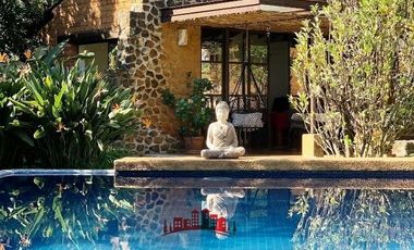 Renta casa en Malinalco, con alberca y gran jardín