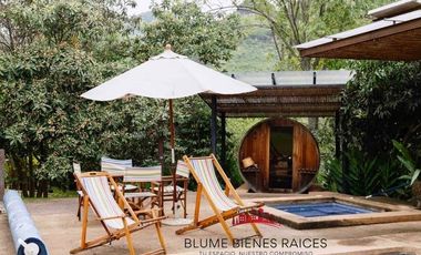 Renta casa en Malinalco, con alberca y gran jardín