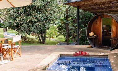 Renta casa en Malinalco, con alberca y gran jardín