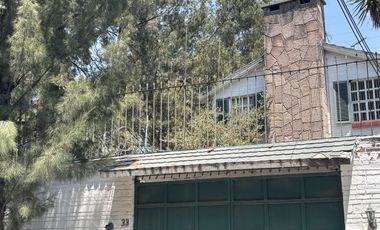 CASA PARA OFICINA EN VENTA COL. EL PARQUE, EN CALLE CERRADA FRENTE AL TOREO