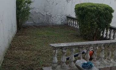 CASA PARA OFICINA EN VENTA COL. EL PARQUE, EN CALLE CERRADA FRENTE AL TOREO