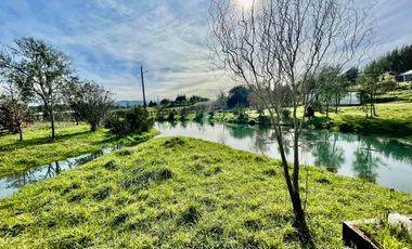 ARRIENDO AMPLIA Y LUMINOSA CASA EN CONDOMINIO