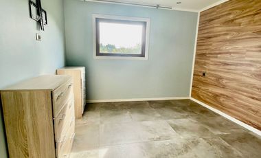 ARRIENDO AMPLIA Y LUMINOSA CASA EN CONDOMINIO