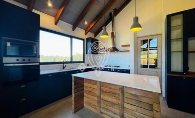 Casa en Venta en Camino Segunda Faja Km 4,5 Loteo Parque Los Guindos